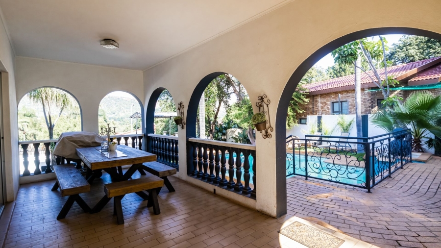 4 Bedroom Property for Sale in Safari Gardens North West